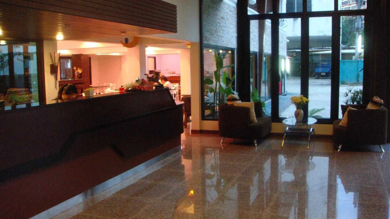 Huay Kaew Palace 1 Hotel Chiang Mai Exterior photo