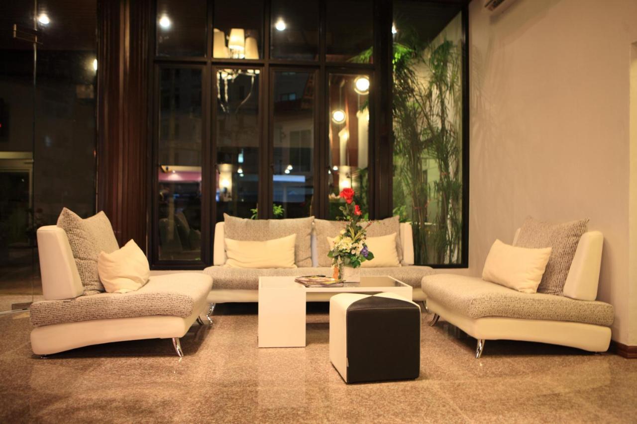 Huay Kaew Palace 1 Hotel Chiang Mai Exterior photo